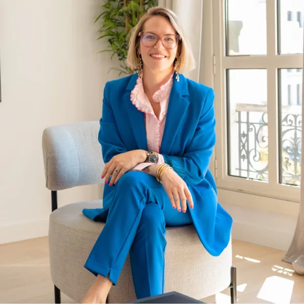 Virginie Pinsault - Home Organiser professionnelle au Mans, experte en désencombrement et organisation d'intérieur en Sarthe, Paris et partout en France